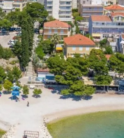 Rose, Close To The Lägenhet